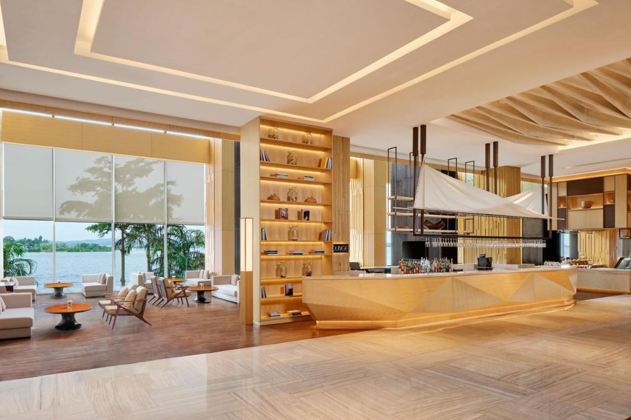 Batam Marriott Hotel Harbour Bay Nagoya Exterior foto